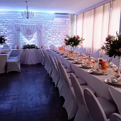 Tarcza Restauracja / Wesela / Imprezy okolicznościowe / Obiady